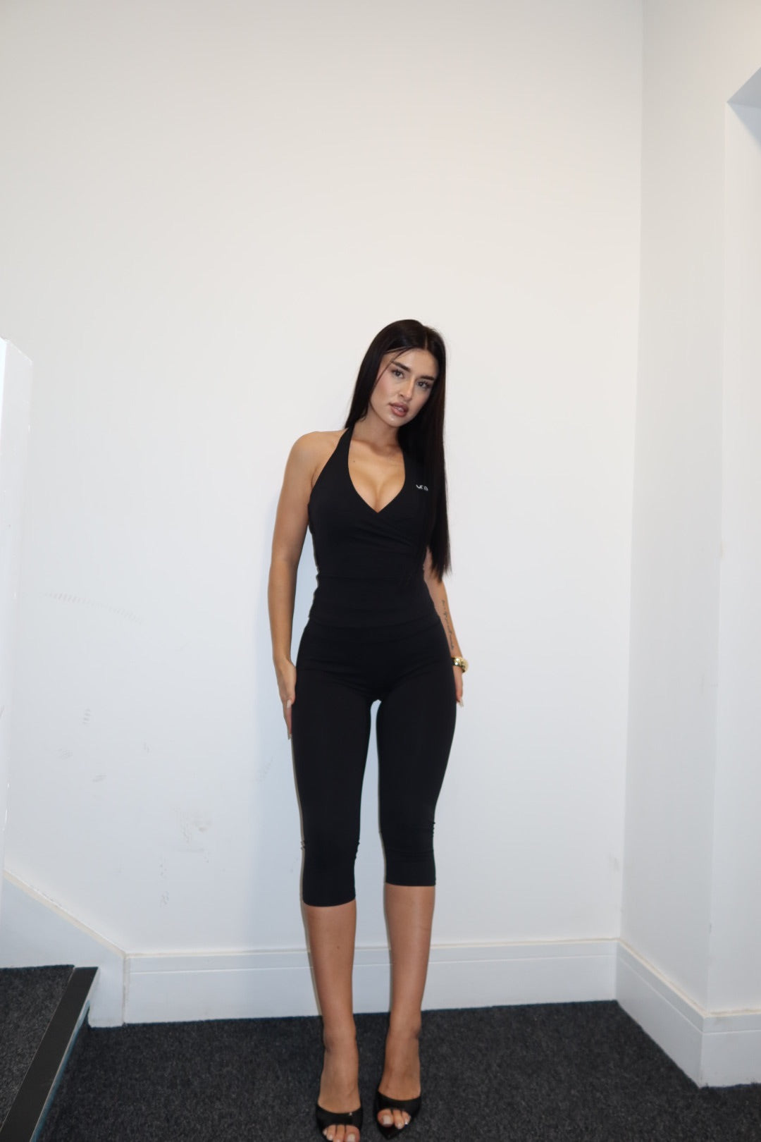 Capri Leggings & Backless Top