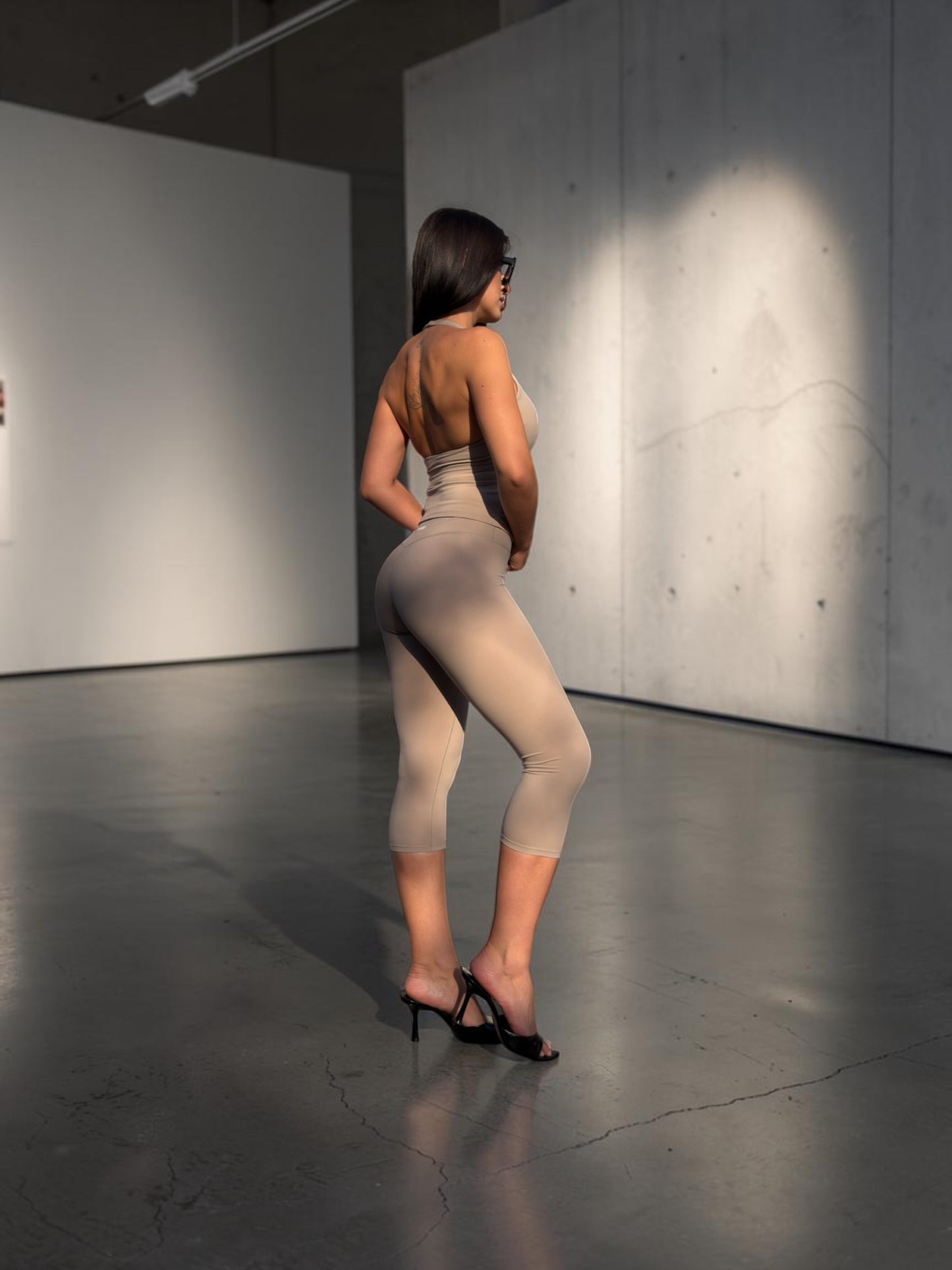 Capri Leggings & Backless Top